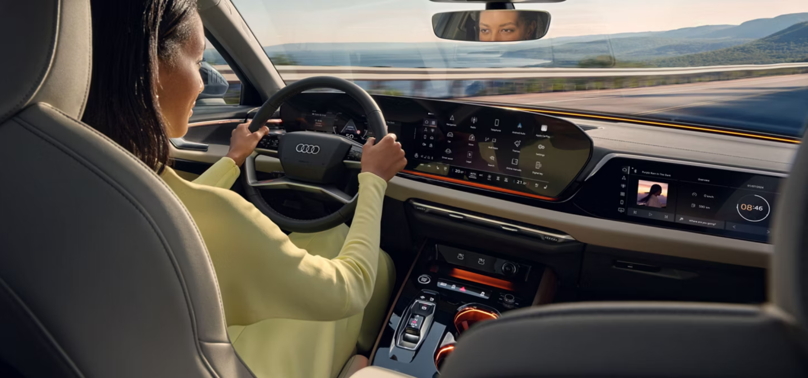 Màn hình MMI toàn cảnh