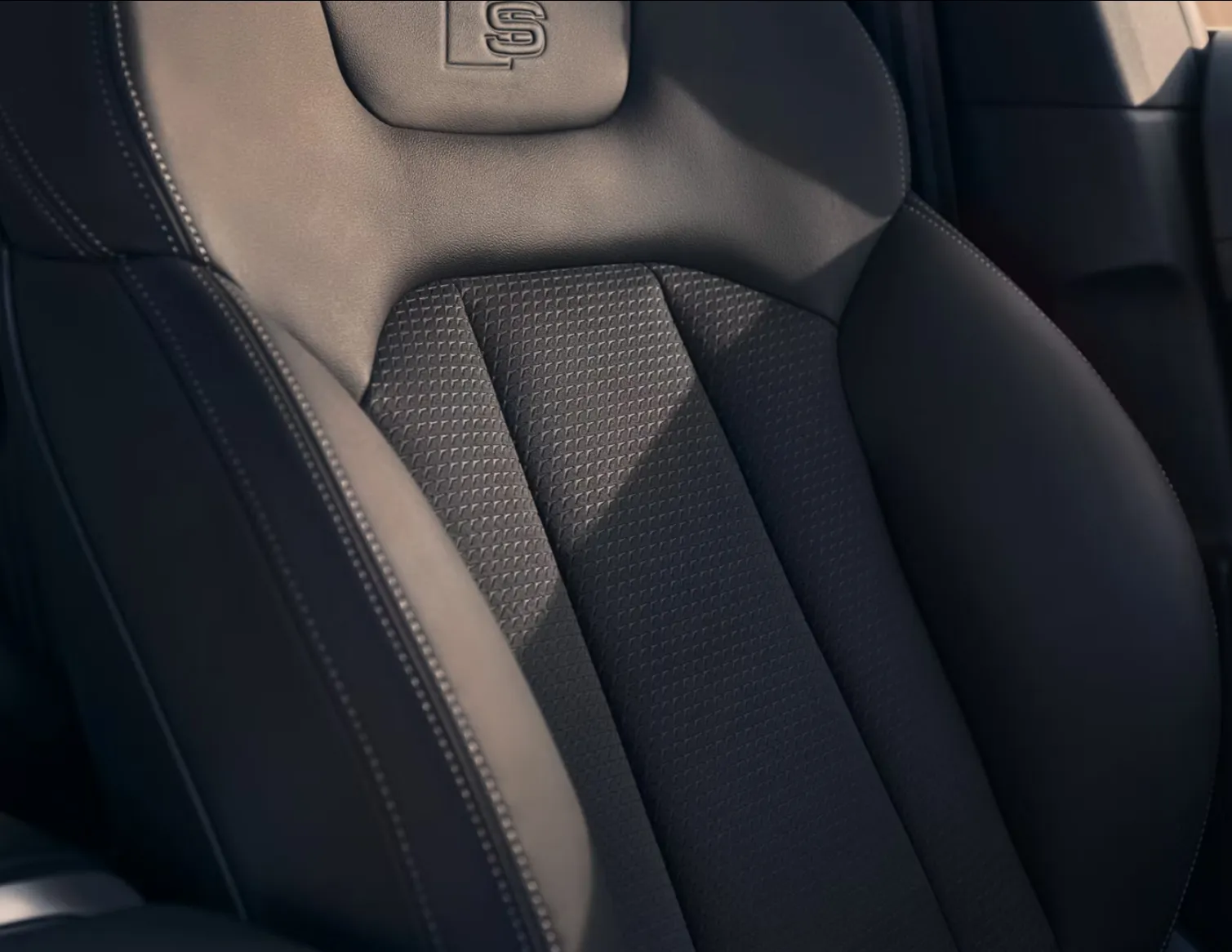 Tất cả các vị trí ngồi đều mang đến sự thoải mái tuyệt vời